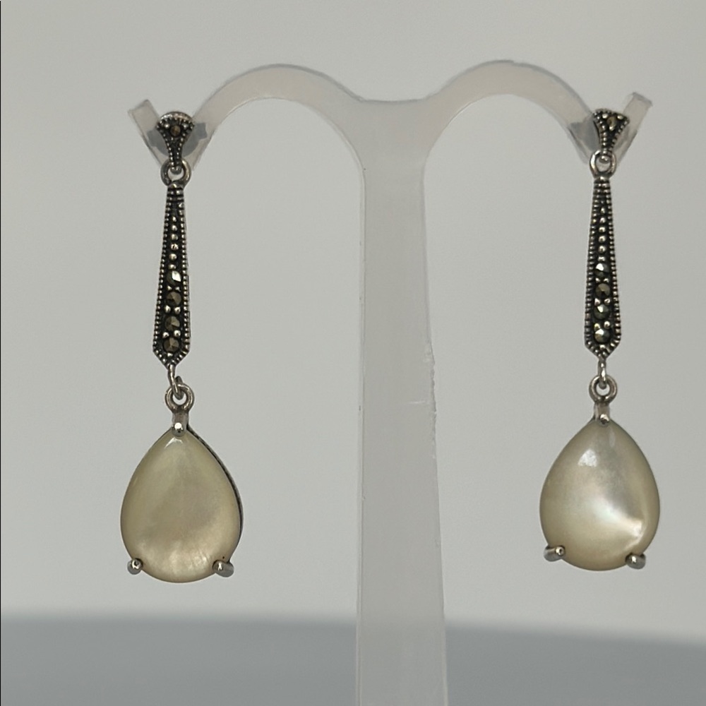 Elegant 925 Elegant Pearl Drop Earrings